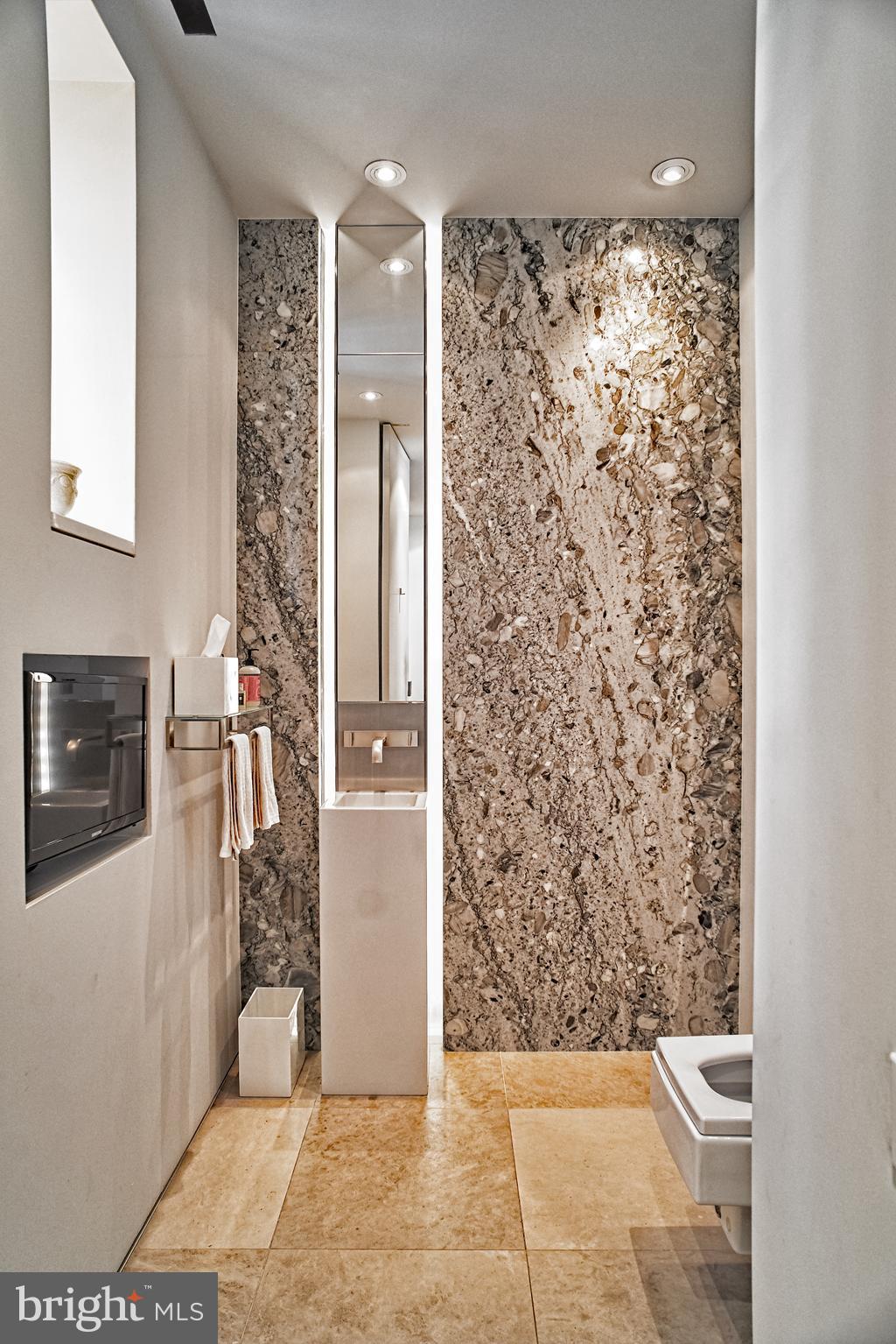 2438 Belmont Road Northwest Washington, DC 20008 - Photo 18 of 50 Main level Powder Room