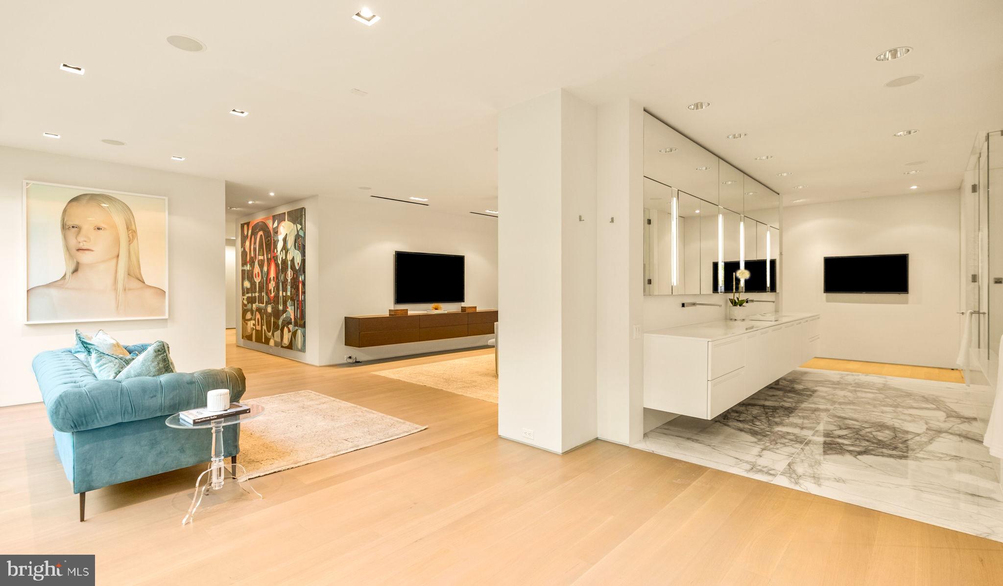 2438 Belmont Road Northwest Washington, DC 20008 - Photo 23 of 50 Primary Suite