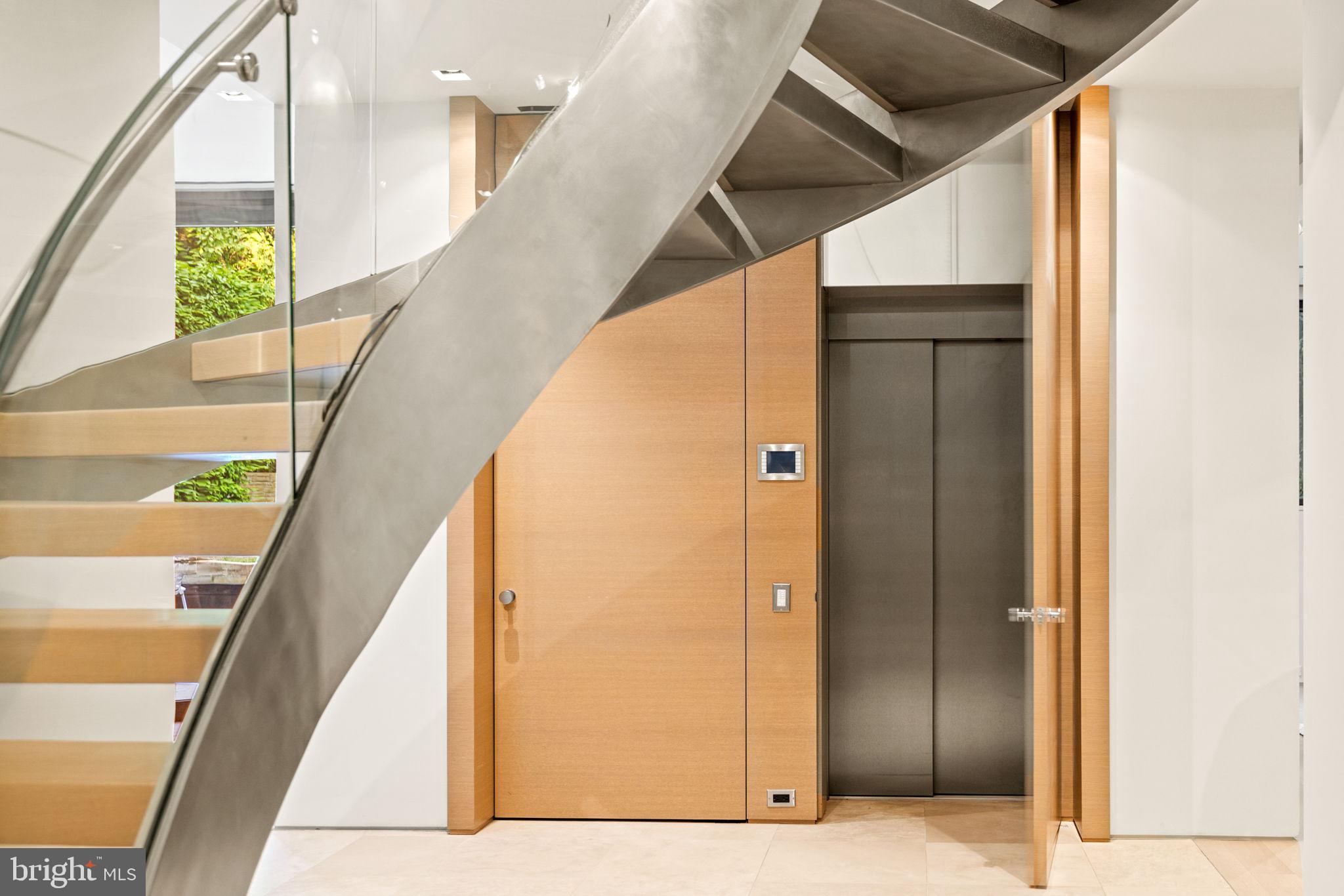 Elevator to all four levels
