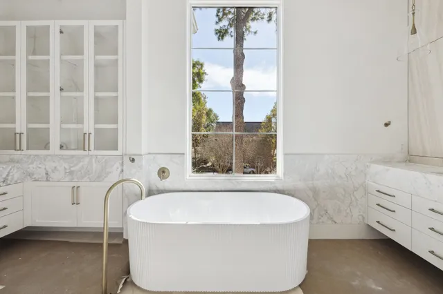 $3,099,000 | 4152 Coleridge Street, West University Place, TX 77005