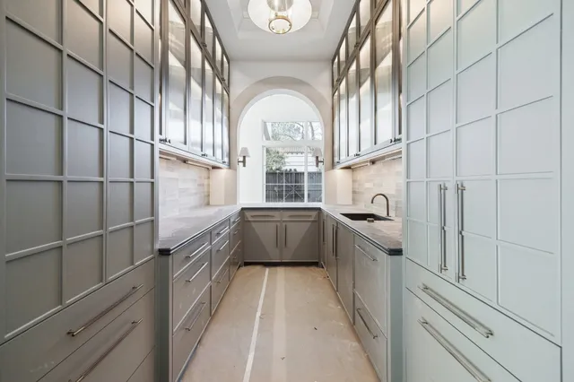 $3,099,000 | 4152 Coleridge Street, West University Place, TX 77005