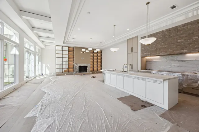 $3,099,000 | 4152 Coleridge Street, West University Place, TX 77005