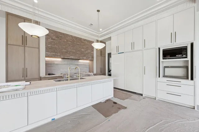 $3,099,000 | 4152 Coleridge Street, West University Place, TX 77005