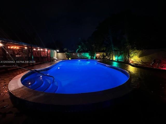 1320 Southwest 84th Avenue Miami, FL 33144 - Photo 31 of 44