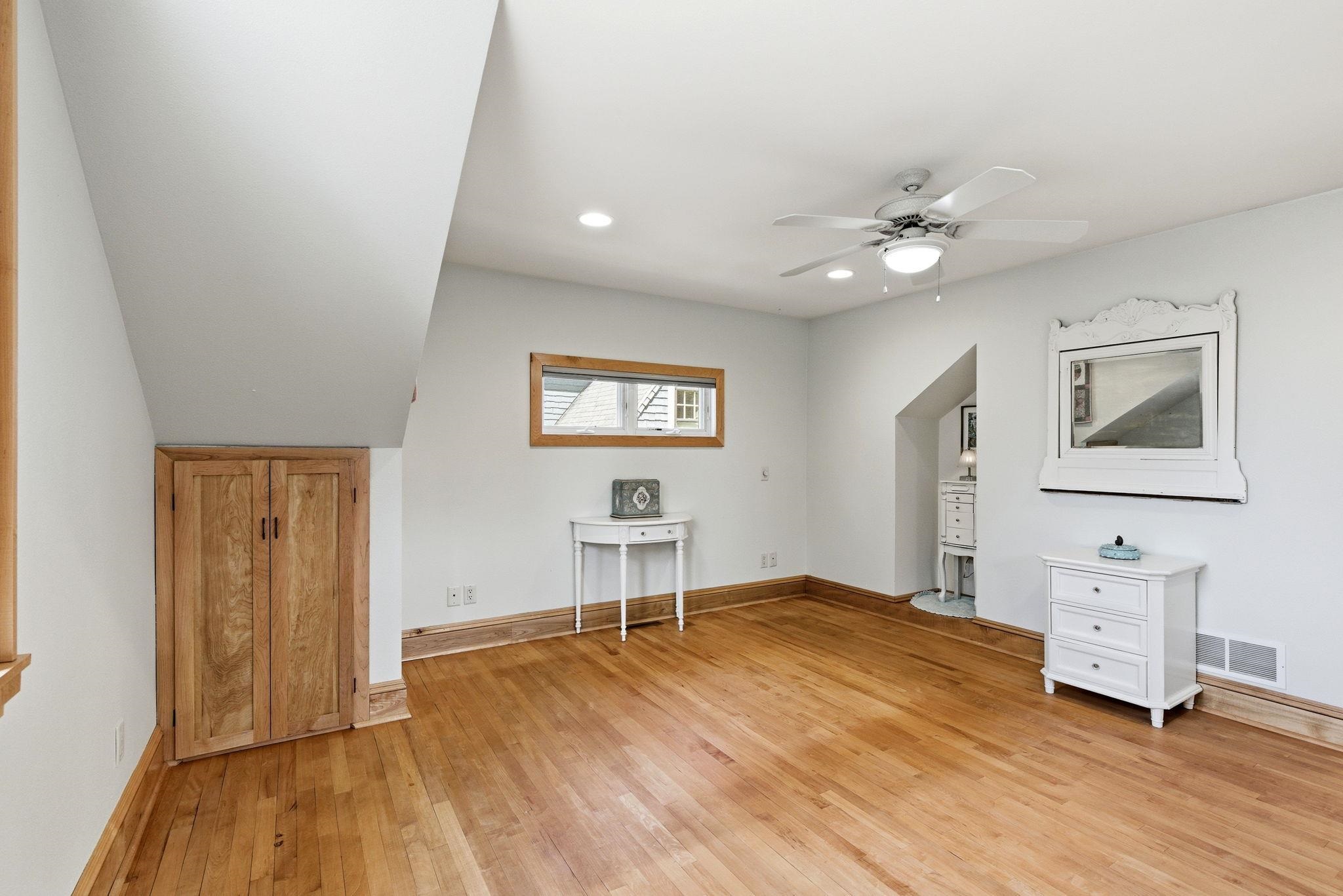 826 Woodrow Street Madison, WI 53711 - Photo 30 of 55