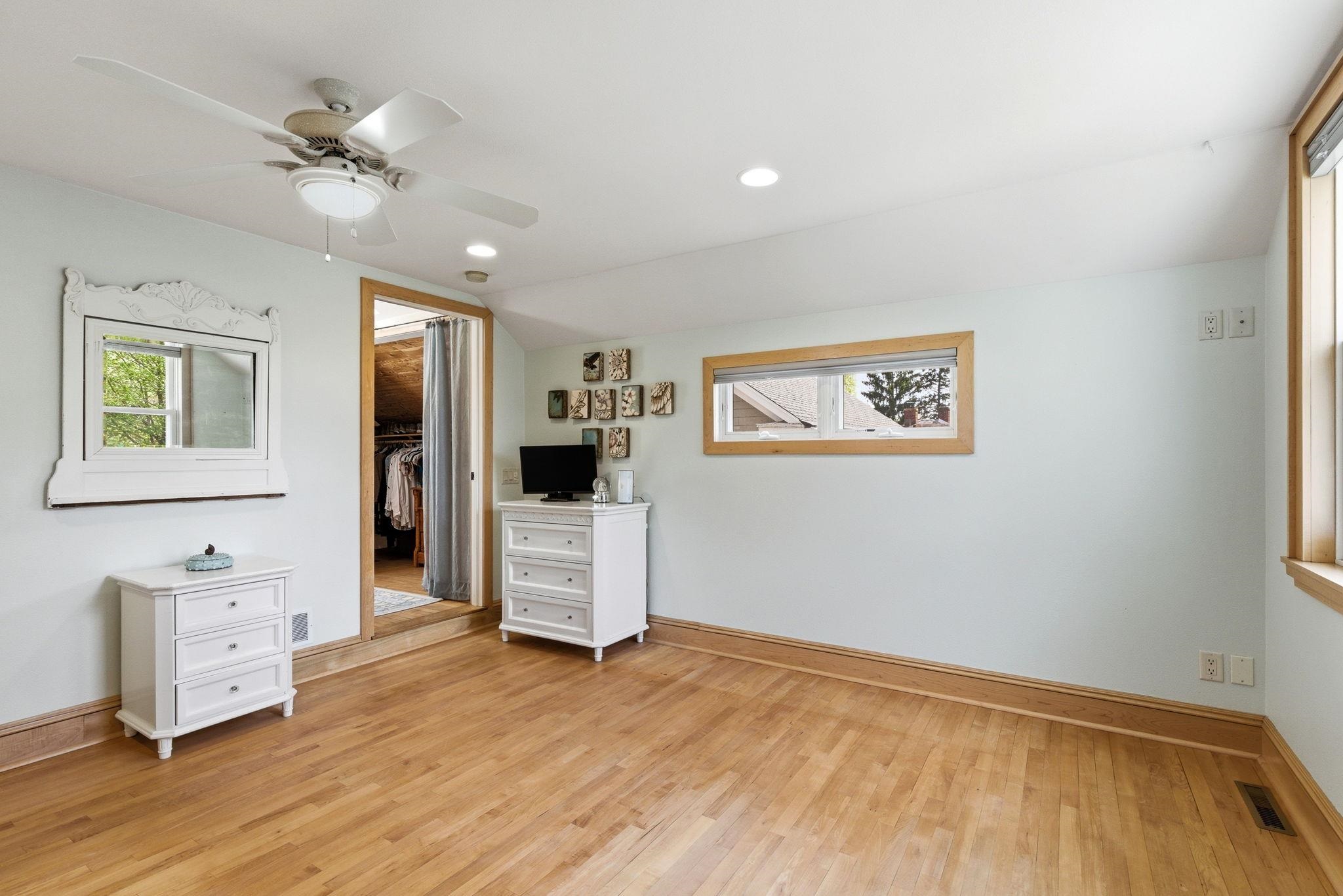 826 Woodrow Street Madison, WI 53711 - Photo 31 of 55