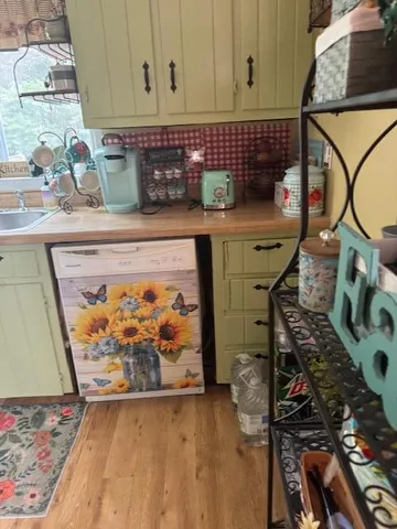 $369,000 | 2485 Broadway, Bangor, ME 04401