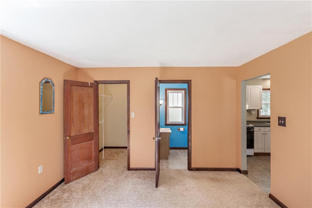 3846 Dickey Road Gibsonia, PA 15044 - Photo 19 of 25 In law suite/apartment