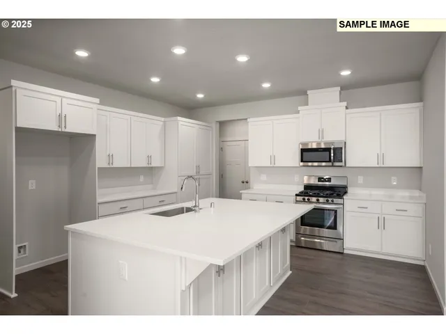 $502,900 | 51096 Southwest Klompen Street, Unit H138, Scappoose, OR 97056