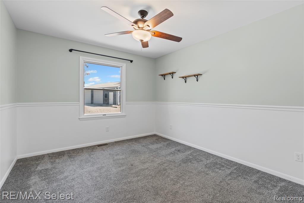 6056 Atlas Road Grand Blanc, MI 48439 - Photo 41 of 88