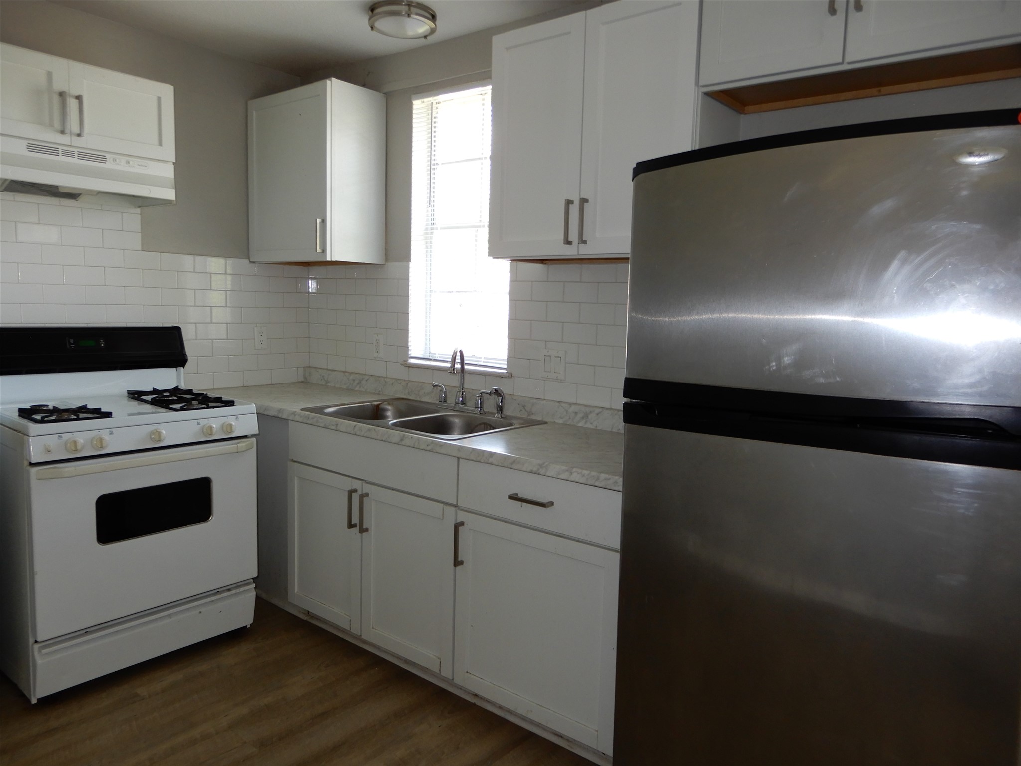 3804 Lelia Street, Unit A Houston, TX 77026 - Photo 6 of 14