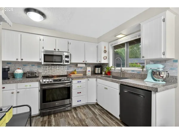 $325,000 | 13600 Northeast 18th Street, Unit 28, Vancouver, WA 98682