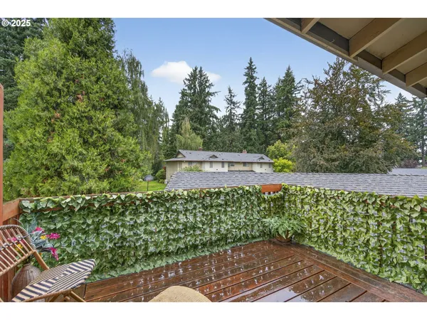 $325,000 | 13600 Northeast 18th Street, Unit 28, Vancouver, WA 98682