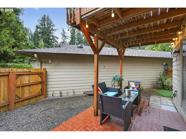 $329,000 | 13600 Northeast 18th Street, Unit 28, Vancouver, WA 98682