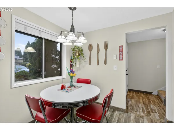 $325,000 | 13600 Northeast 18th Street, Unit 28, Vancouver, WA 98682
