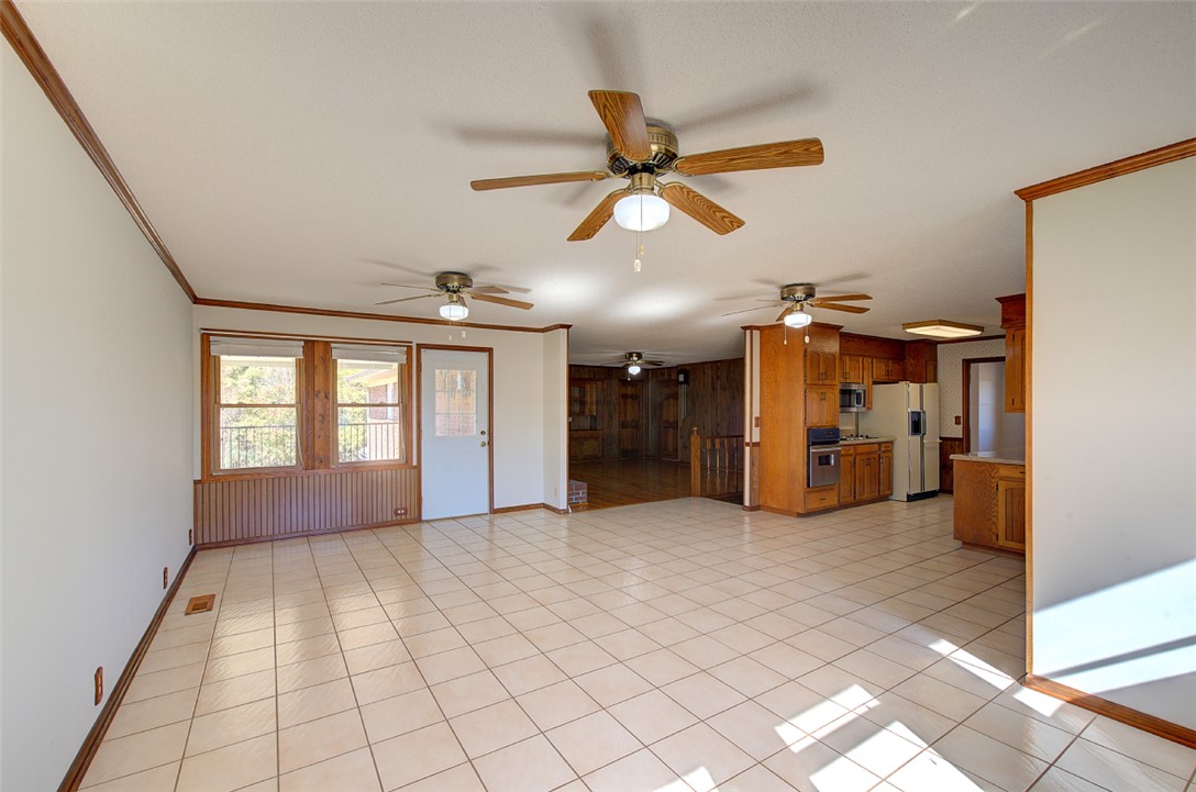 130 Raleighs Lane West Union, SC 29696 - Photo 11 of 47
