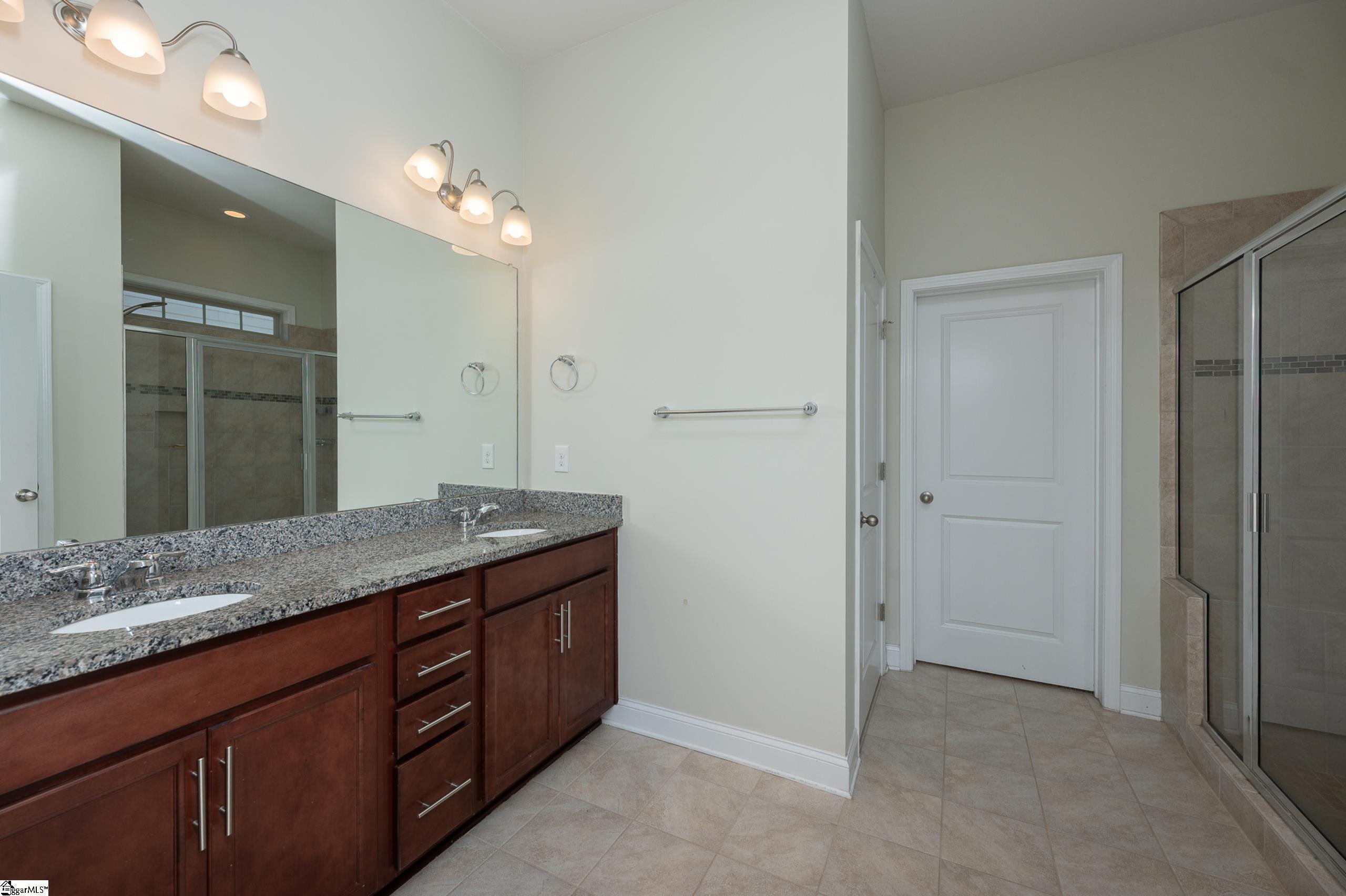 7 Common Oaks Court Simpsonville, SC 29681 - Photo 16 of 39