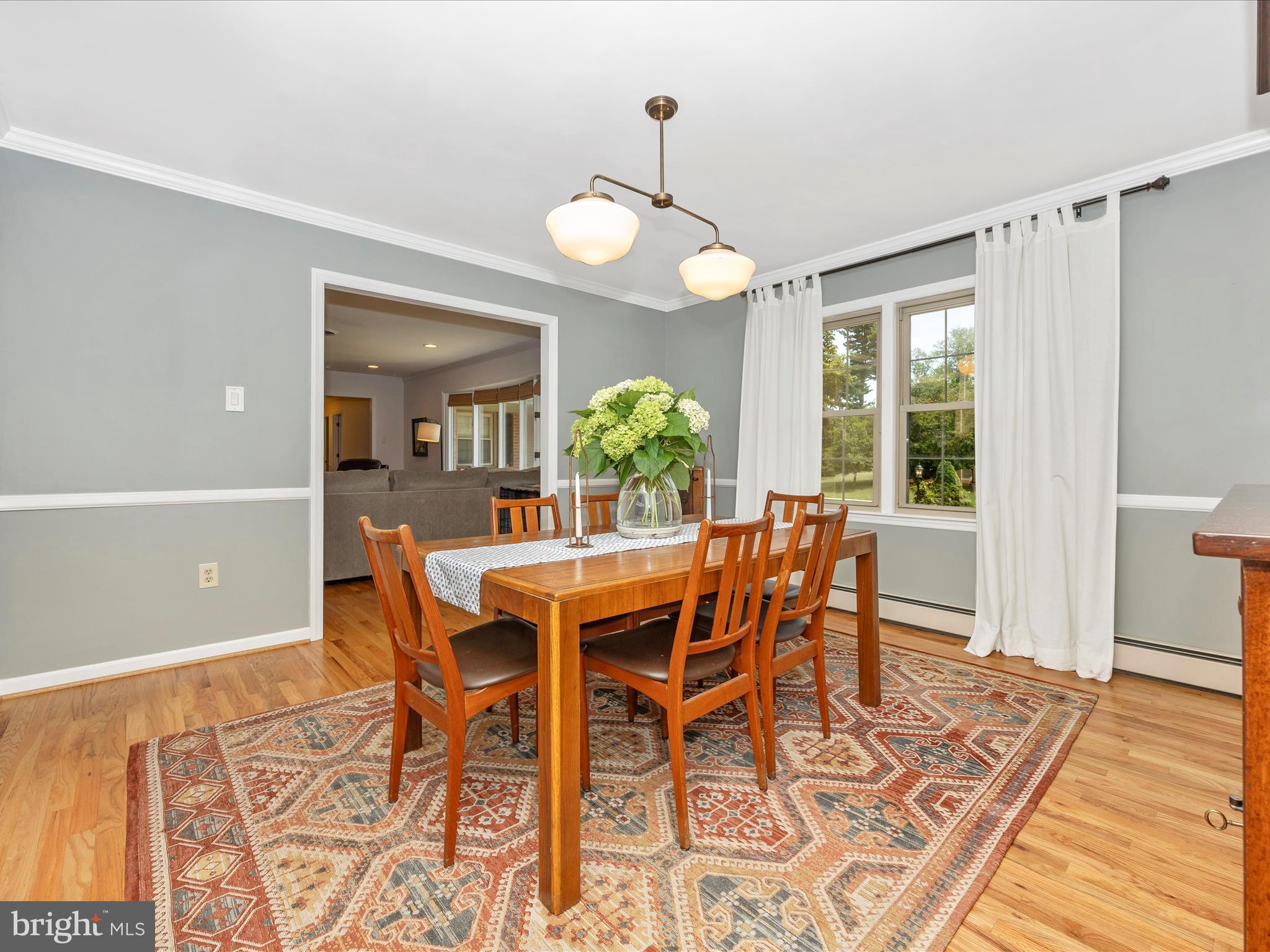 201 Crestview Court Frederick, MD 21702 - Photo 29 of 51 Access to the living room and kitchen