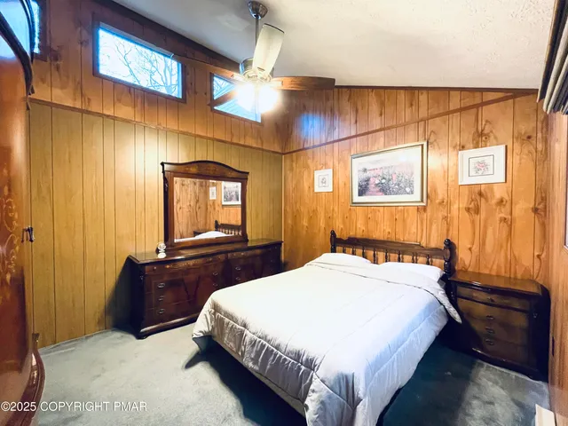 $420,000 | 19 Livingston Lane, Gouldsboro, PA 18424