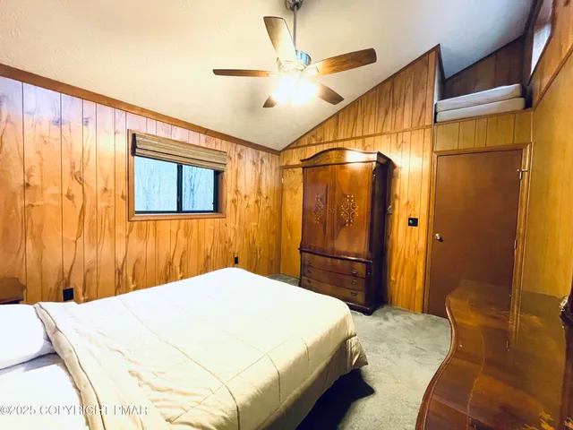 $420,000 | 19 Livingston Lane, Gouldsboro, PA 18424