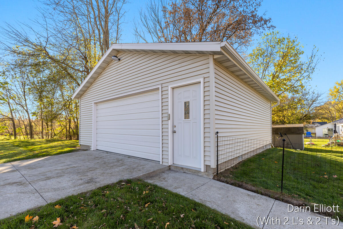 661 Bayard Street Ionia, MI 48846 - Photo 32 of 36 661-Bayard_028