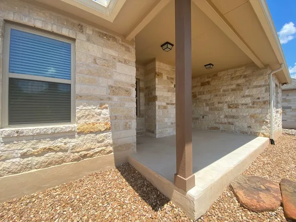 $3,000 | 210 Dudley Way, Fredericksburg, TX 78624