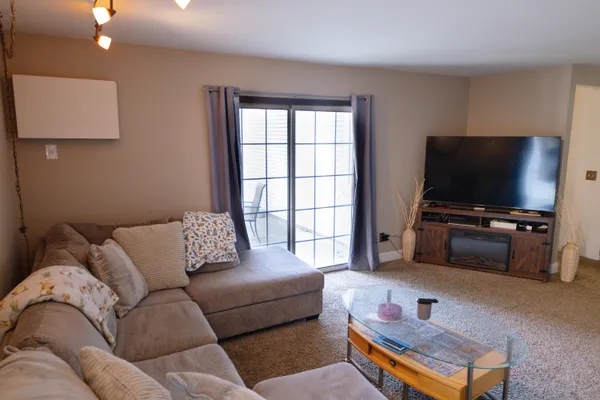 $231,999 | 401 Slinger Road, Unit 1, Slinger, WI 53086