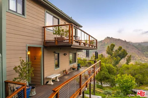 $1,599,500 | 19818 Valley View Drive, Topanga, CA 90290
