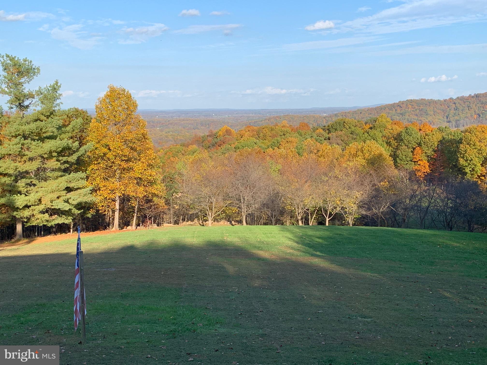 11173 Oakview Road Delaplane, VA 20144 - Photo 2 of 60 Amazing views everyday, EVERYDAY!