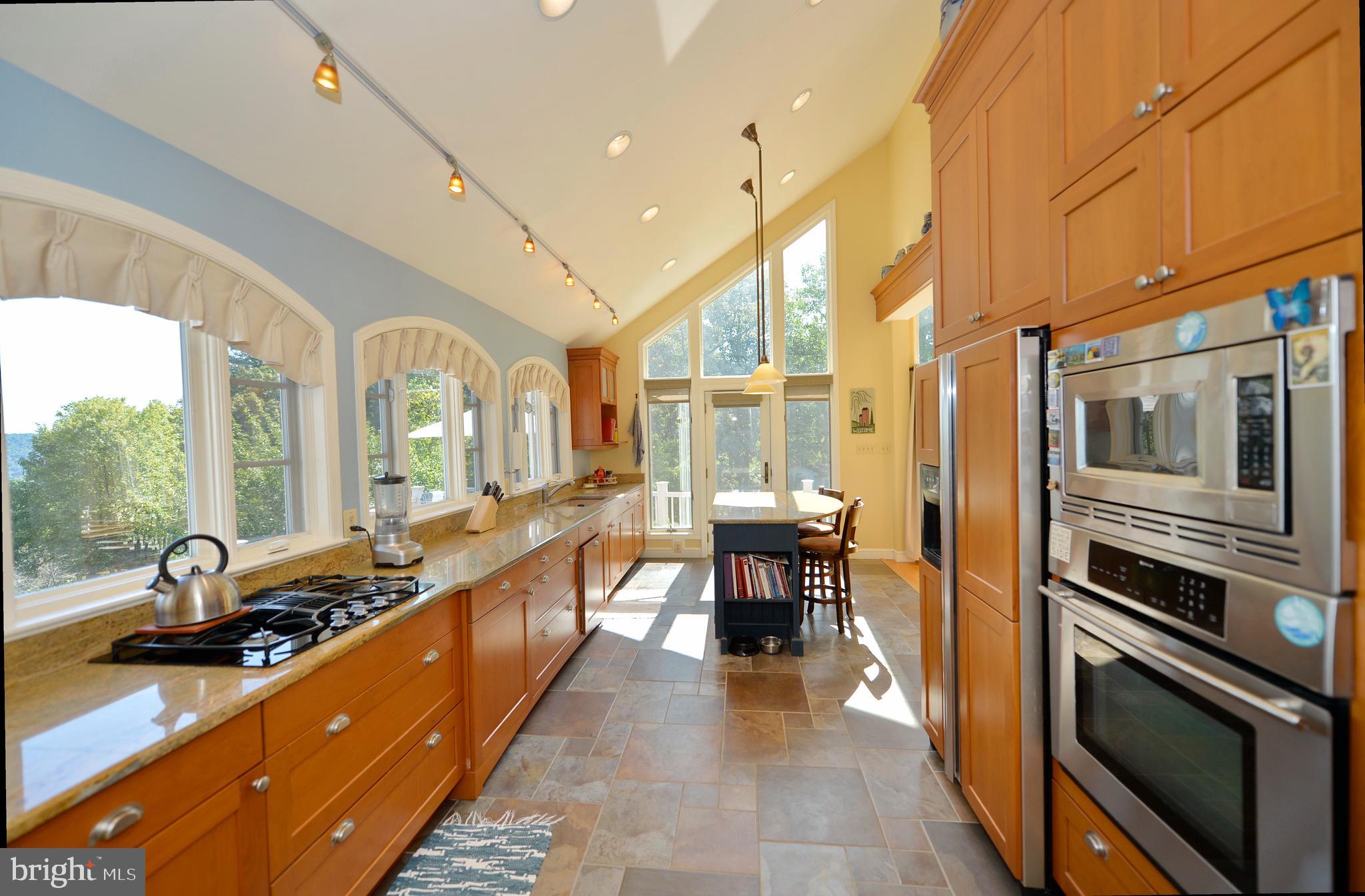 11173 Oakview Road Delaplane, VA 20144 - Photo 16 of 60 Cherry cabinets, slate floors & SS appliances