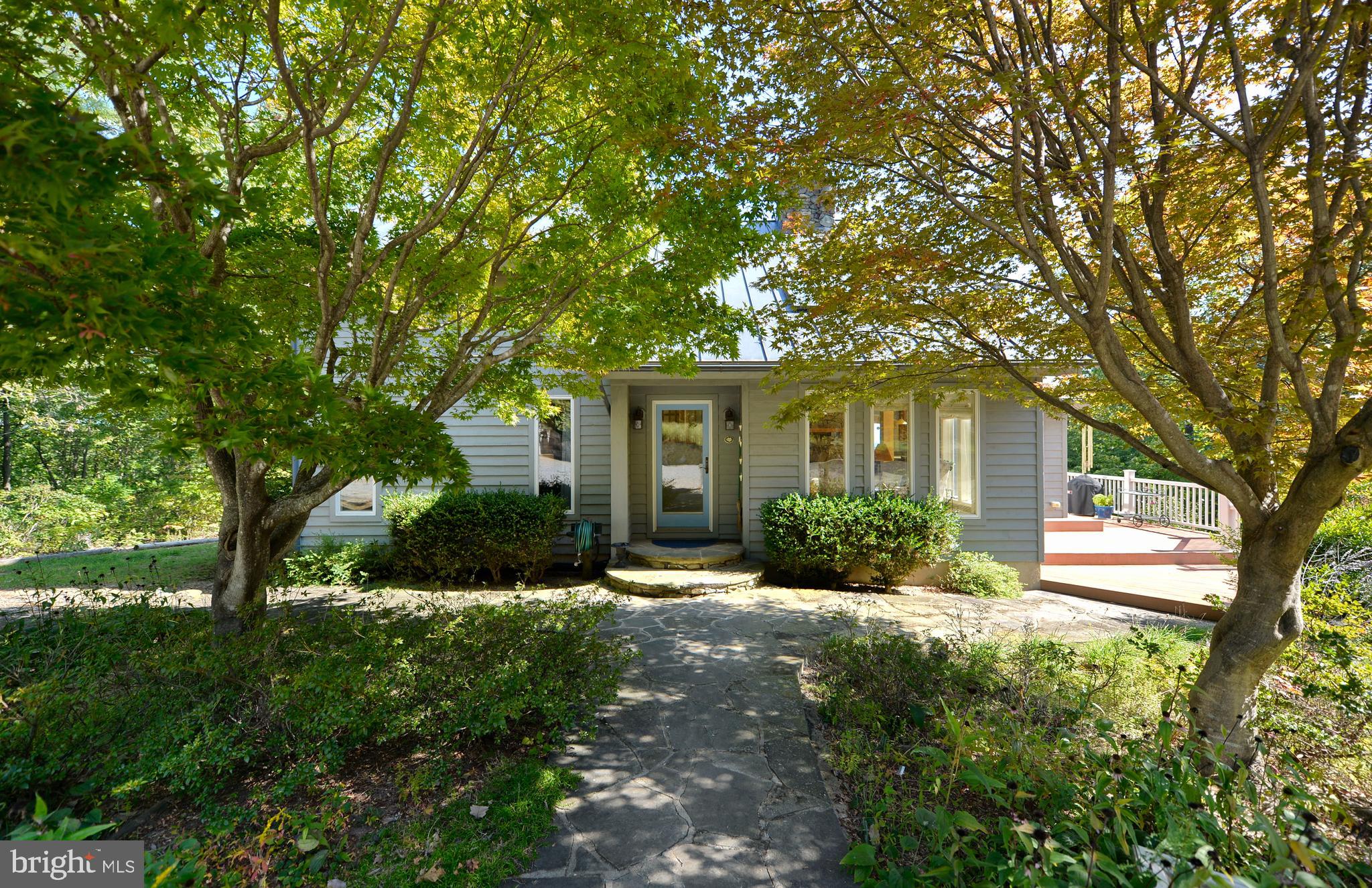 11173 Oakview Road Delaplane, VA 20144 - Photo 5 of 60 Front Entrance to cedar sided home