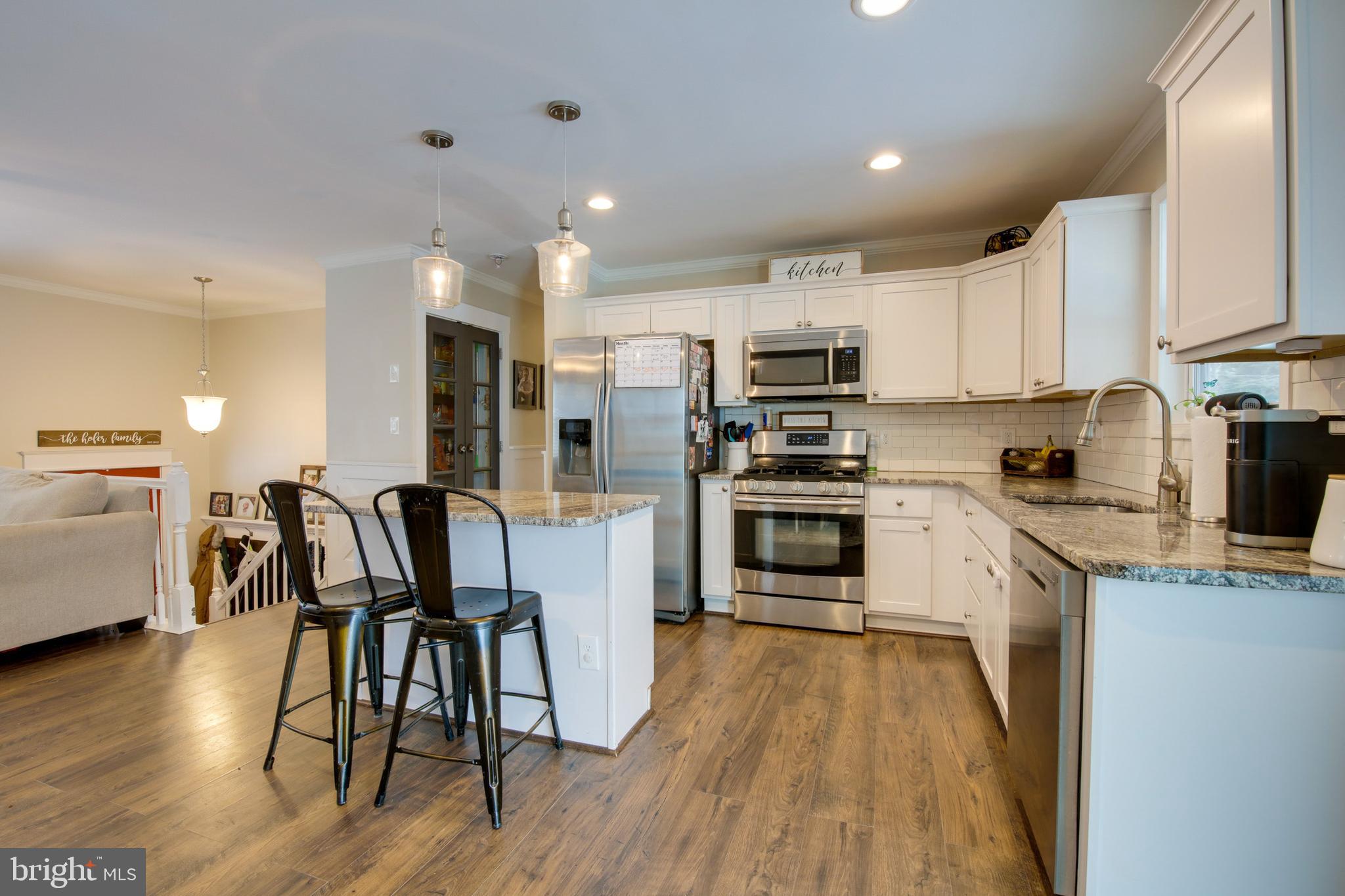7971 East Shore Road Pasadena, MD 21122 - Photo 11 of 38 Open Concept Kitchen/Dining