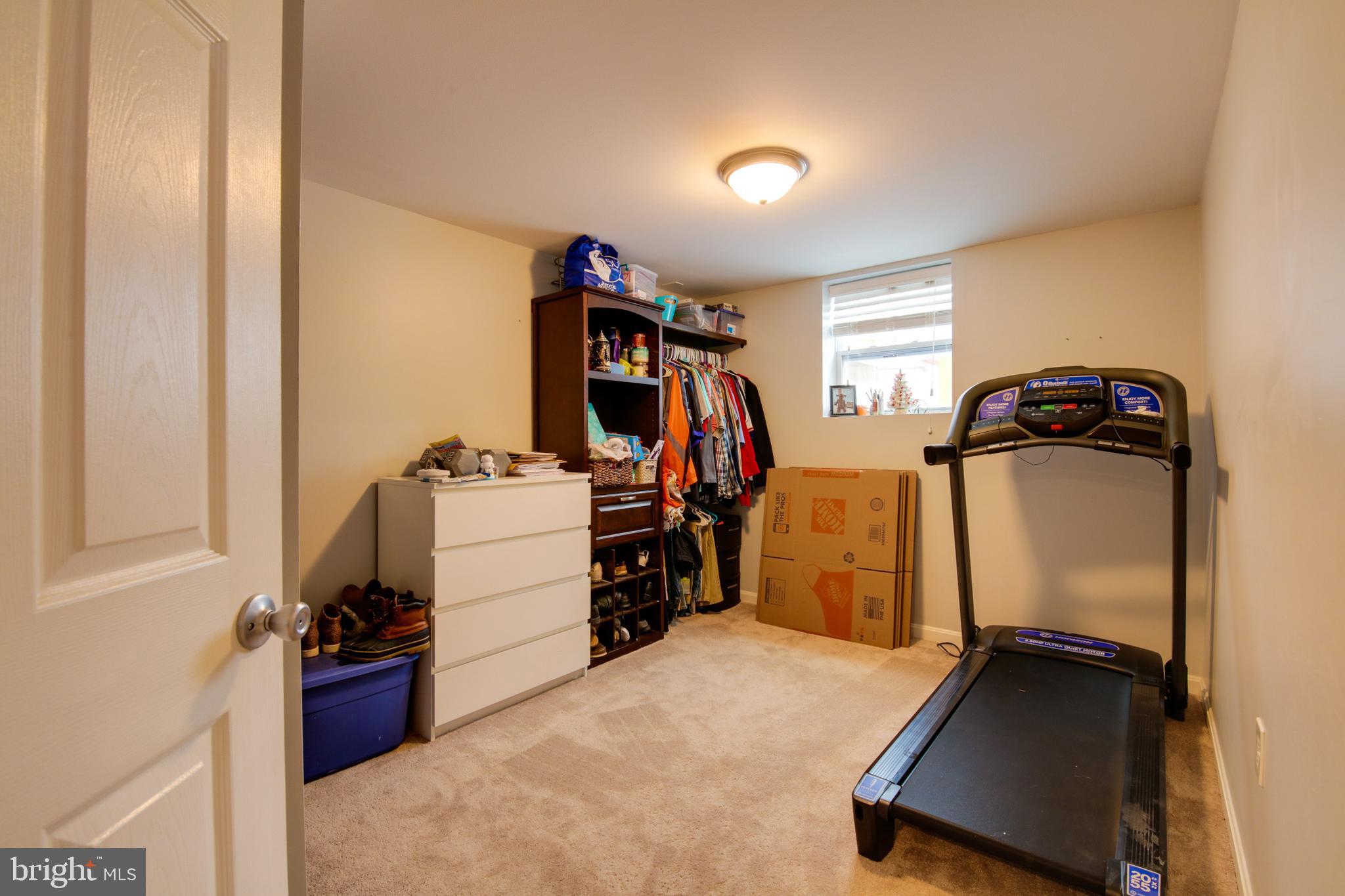 7971 East Shore Road Pasadena, MD 21122 - Photo 31 of 38 Lower Level Bedroom #4