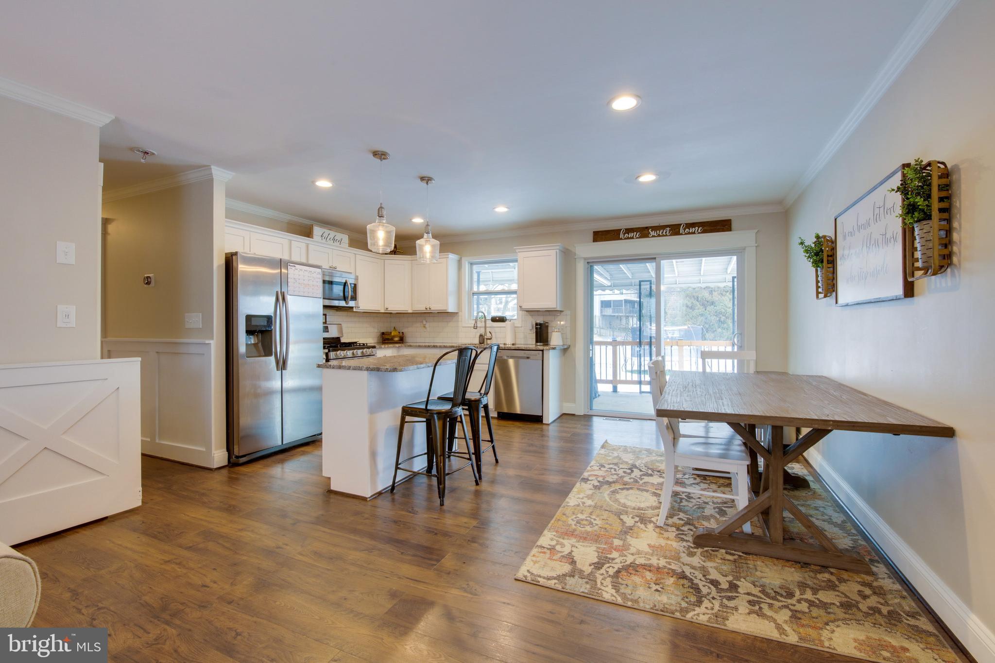 7971 East Shore Road Pasadena, MD 21122 - Photo 8 of 38 Open Concept Kitchen/Dining