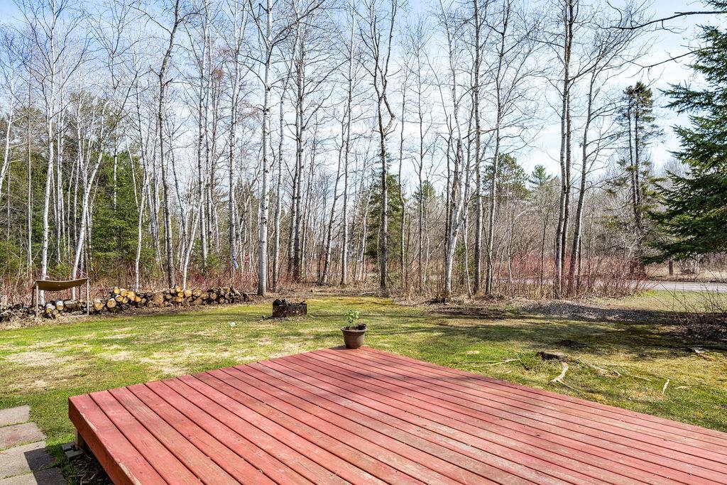 3863 Karky Road Superior, WI 54880 - Photo 6 of 33 Deck