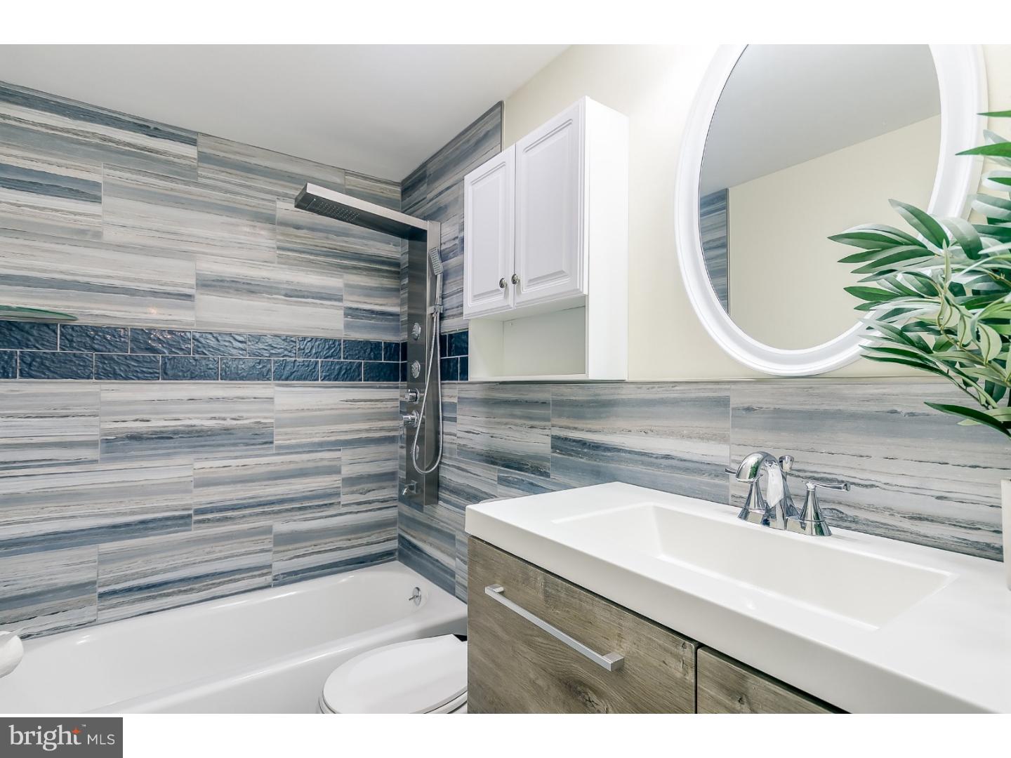 19 Rambler Court Willingboro, NJ 08046 - Photo 11 of 19 Bathroom