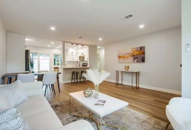 $475,000 | 3839 Vista Campana South, Unit 6, Oceanside, CA 92057