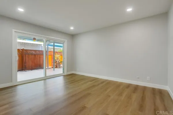 $475,000 | 3839 Vista Campana South, Unit 6, Oceanside, CA 92057