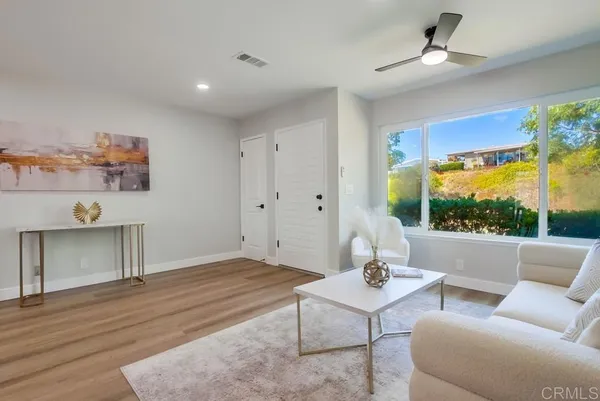 $475,000 | 3839 Vista Campana South, Unit 6, Oceanside, CA 92057