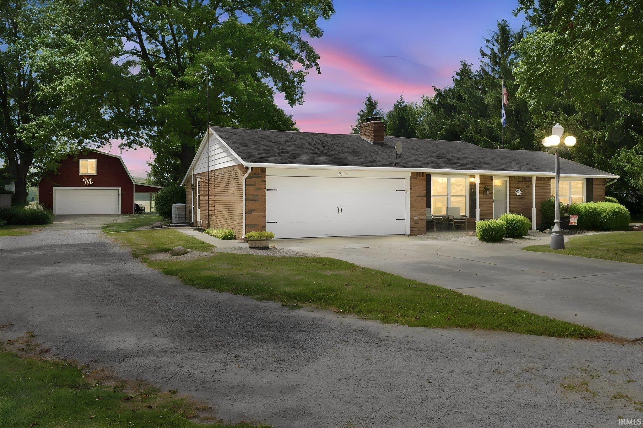 9411 Roberts Road Woodburn, IN 46797 - Photo 1 of 33 Gallery Image 1