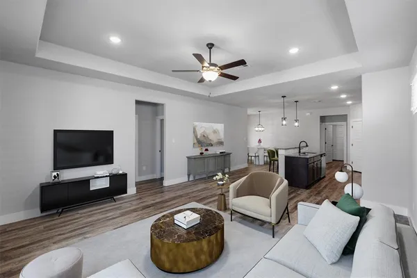 $275,000 | 641 The Cottages Drive, Godley, TX 76044