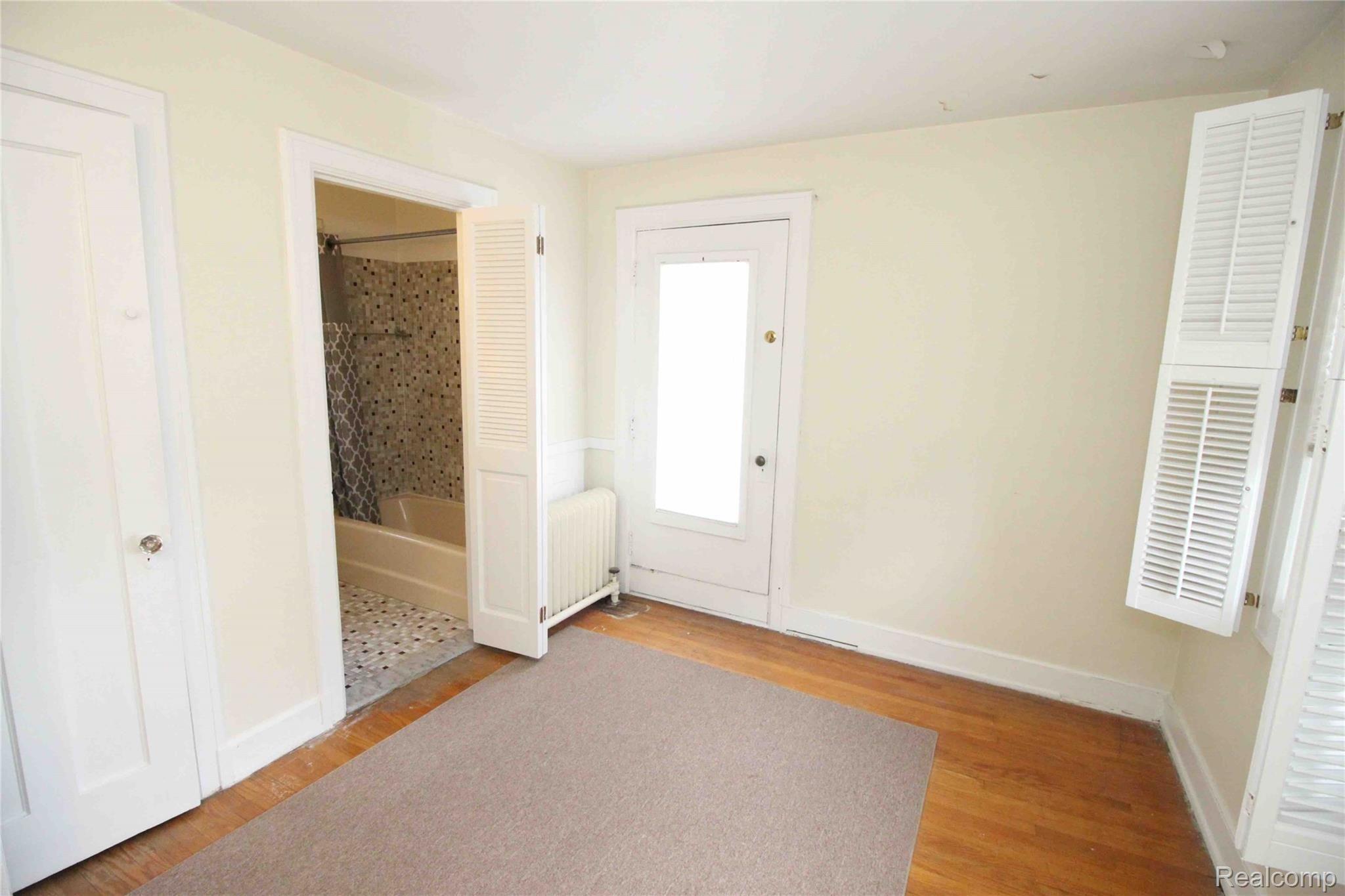 2425 Longfellow Street Detroit, MI 48206 - Photo 20 of 34 IMG_1240.jpeg