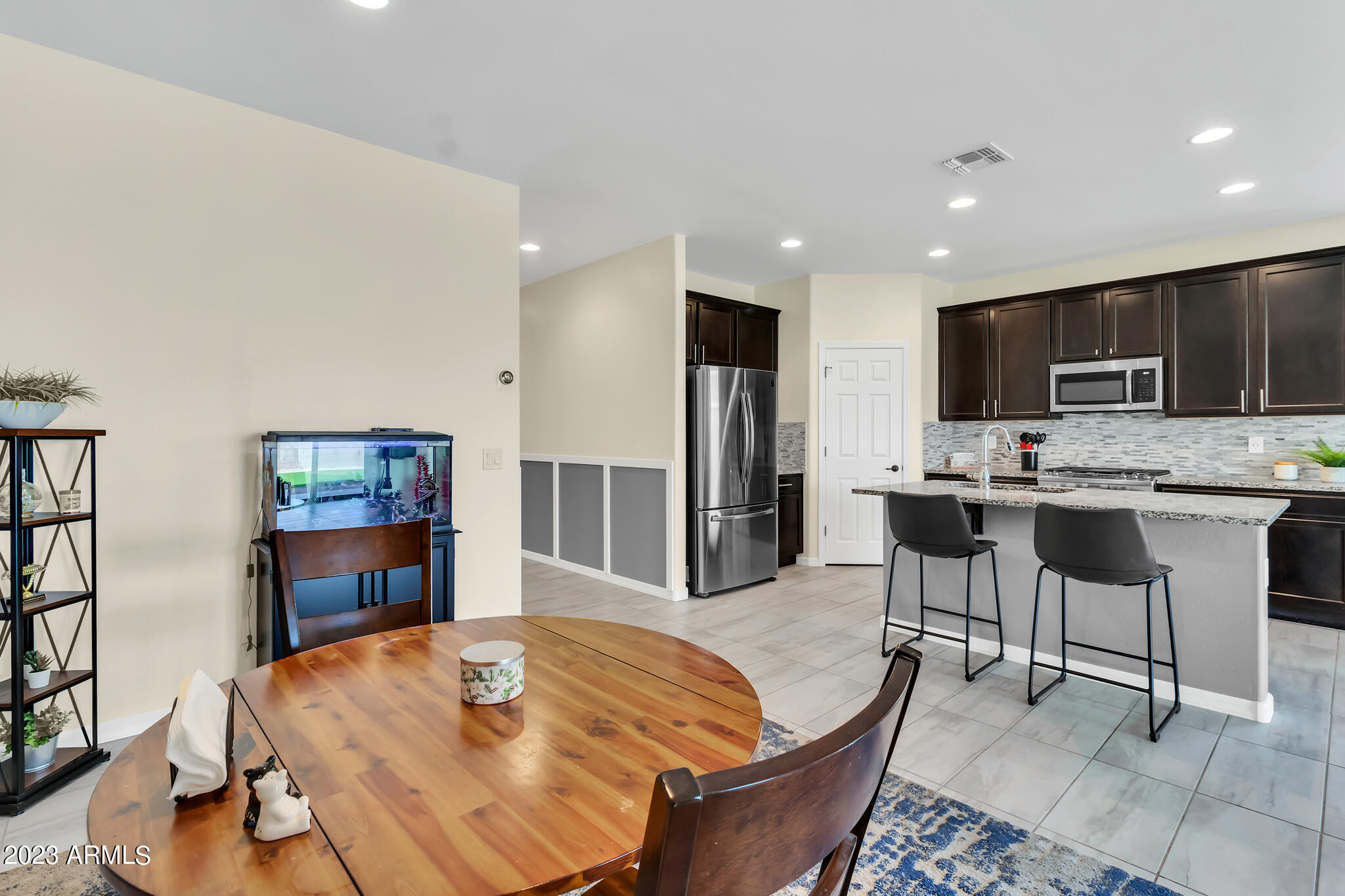 3242 West Fremont Rd. Phoenix, AZ 85041 - Photo 15 of 42 3242 W Fremont Rd-14