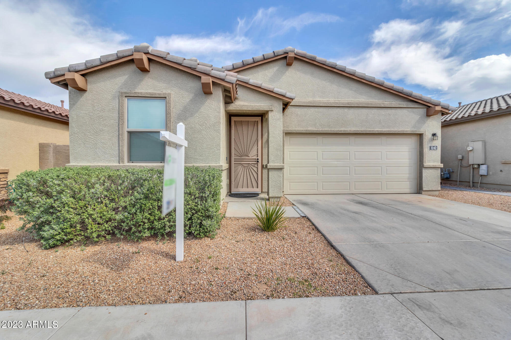 3242 West Fremont Rd. Phoenix, AZ 85041 - Photo 2 of 42 3242 W Fremont Rd-5