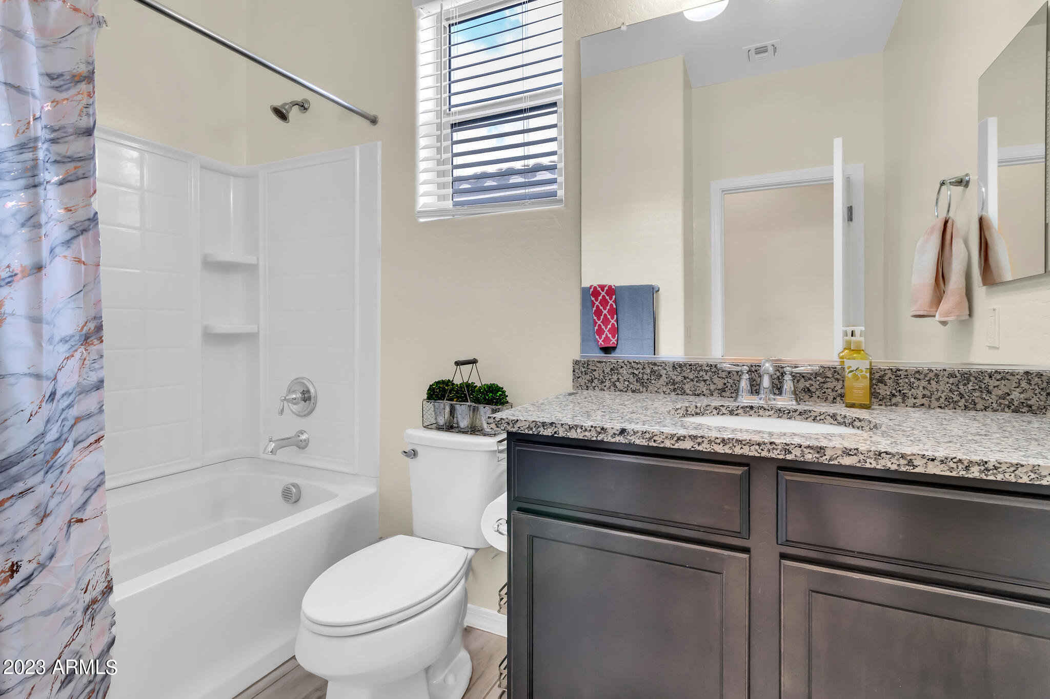 3242 West Fremont Rd. Phoenix, AZ 85041 - Photo 26 of 42 3242 W Fremont Rd-31