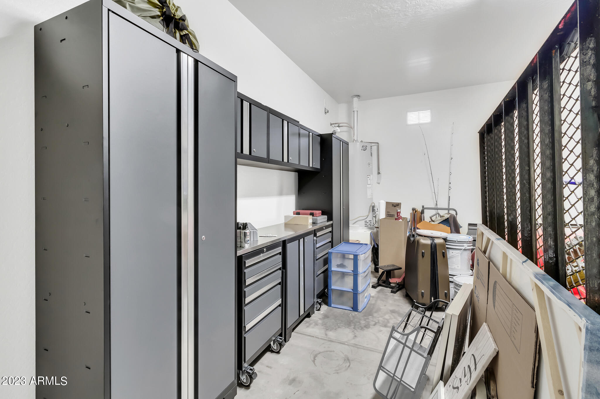 3242 West Fremont Rd. Phoenix, AZ 85041 - Photo 31 of 42 3242 W Fremont Rd-38