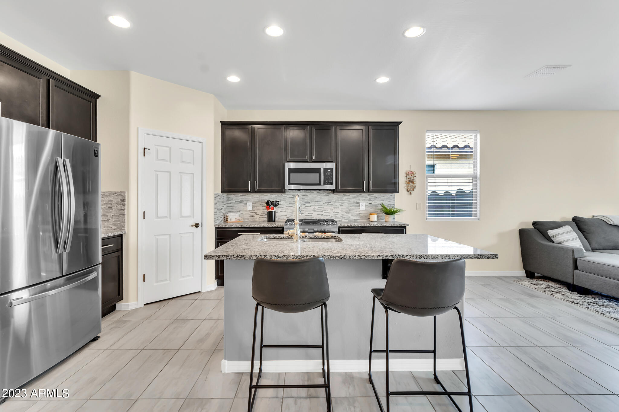 3242 West Fremont Rd. Phoenix, AZ 85041 - Photo 7 of 42 3242 W Fremont Rd-10