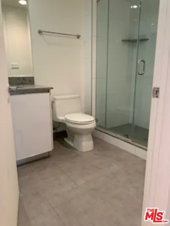 $3,800 | 1730 Sawtelle Boulevard, Unit 305, Los Angeles, CA 90025