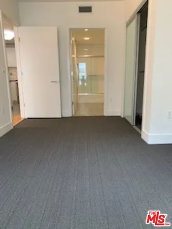 $3,800 | 1730 Sawtelle Boulevard, Unit 305, Los Angeles, CA 90025