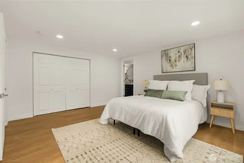 $1,134,000 | 12569 37th Avenue Northeast, Seattle, WA 98125